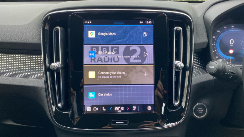 Volvo XC40 2.0 B4P Plus Dark 5dr Auto Petrol Estate